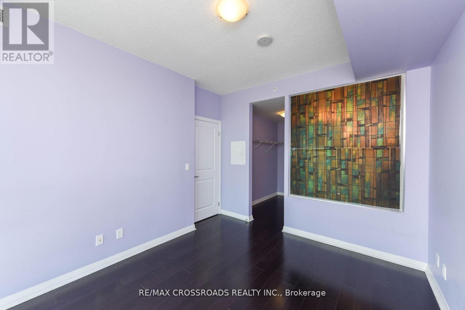 807 - 55 Eglinton Avenue W, Mississauga, Ontario  L5R 3P5 - Photo 20 - W12451580