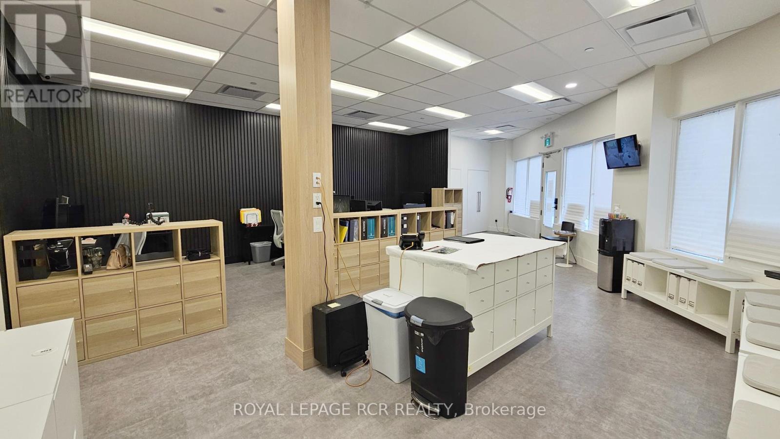 E3 - 18 King Street E, Caledon, Ontario  L7E 1E8 - Photo 14 - W12451582