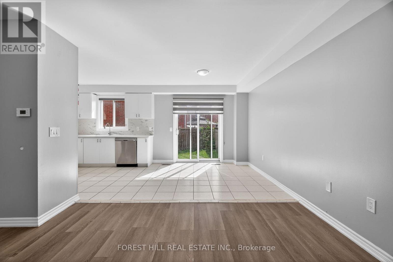 19 Rednor Drive, Brampton (Bram East), Ontario  L6P 1P4 - Photo 8 - W12451610