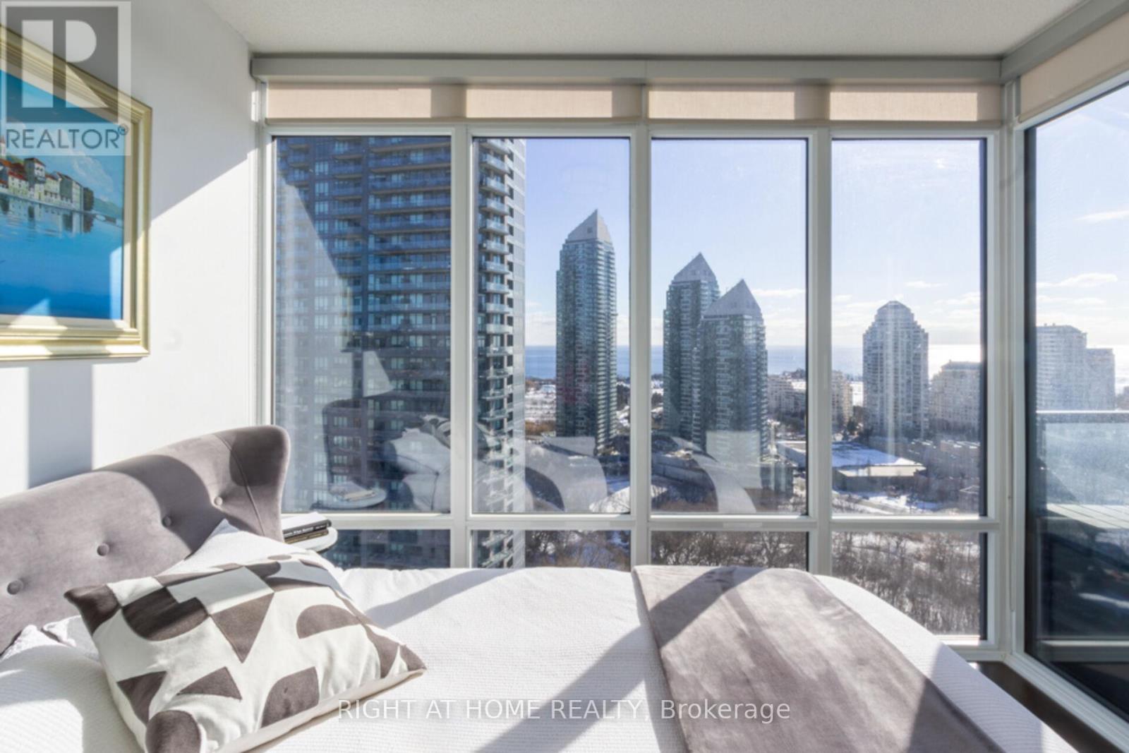 2605 - 88 Park Lawn Road, Toronto, Ontario  M8Y 0B5 - Photo 44 - W12451612