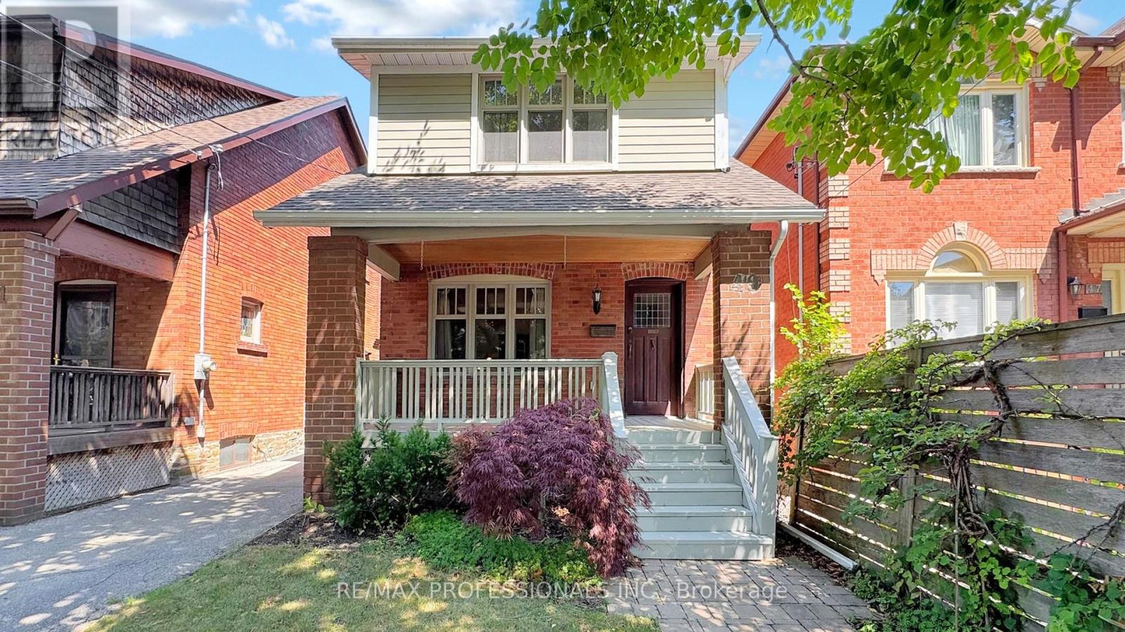 49 Albert Avenue, Toronto (Mimico), Ontario  M8V 2L6 - Photo 1 - W12451621