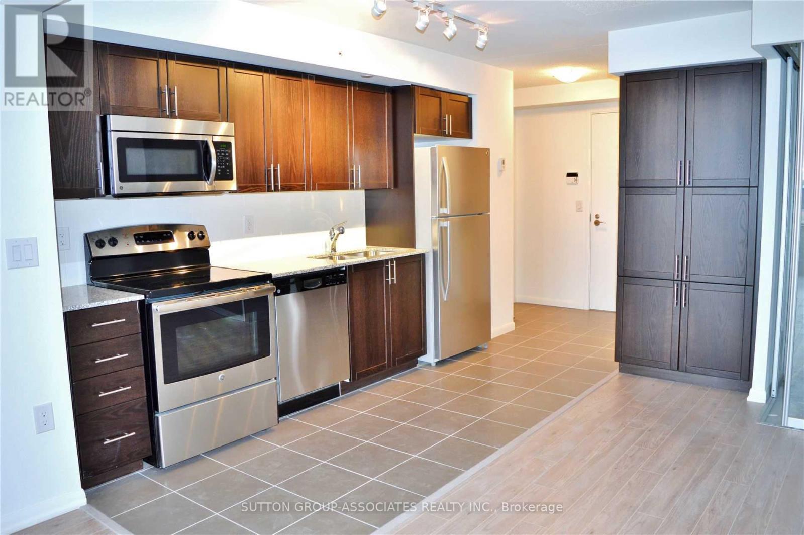 714 - 830 Lawrence Avenue W, Toronto, Ontario  M6A 1C3 - Photo 6 - W12451659
