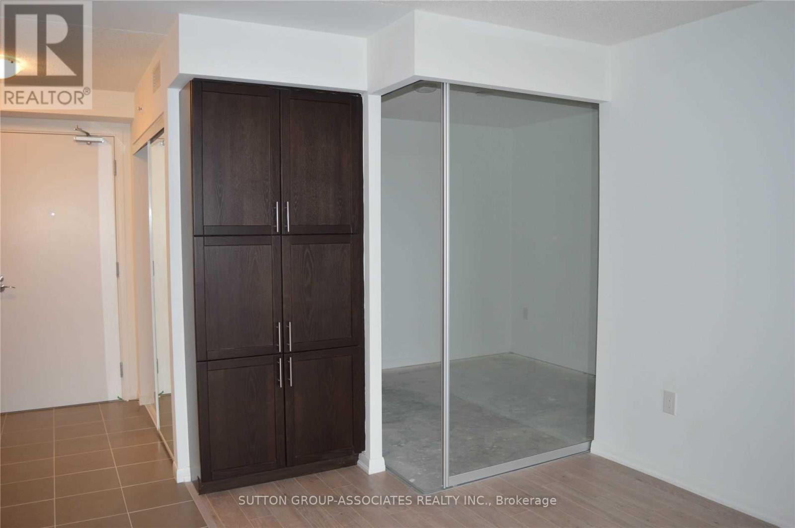 714 - 830 Lawrence Avenue W, Toronto, Ontario  M6A 1C3 - Photo 9 - W12451659