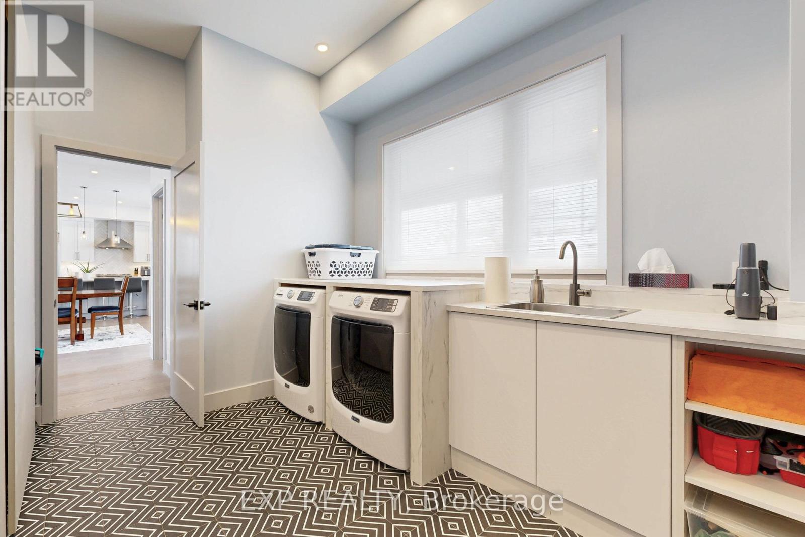 169 Euston Road, Burlington (Appleby), Ontario  L7L 4V7 - Photo 36 - W12451687