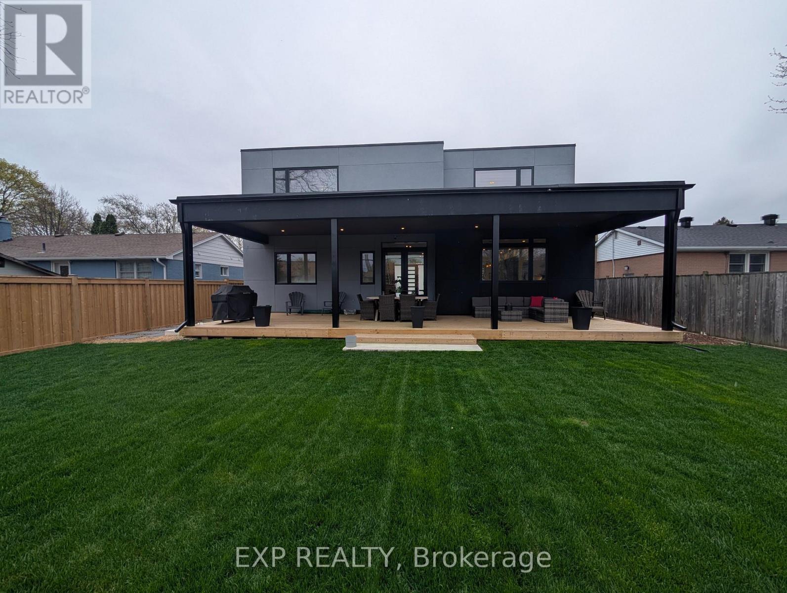 169 Euston Road, Burlington (Appleby), Ontario  L7L 4V7 - Photo 42 - W12451687