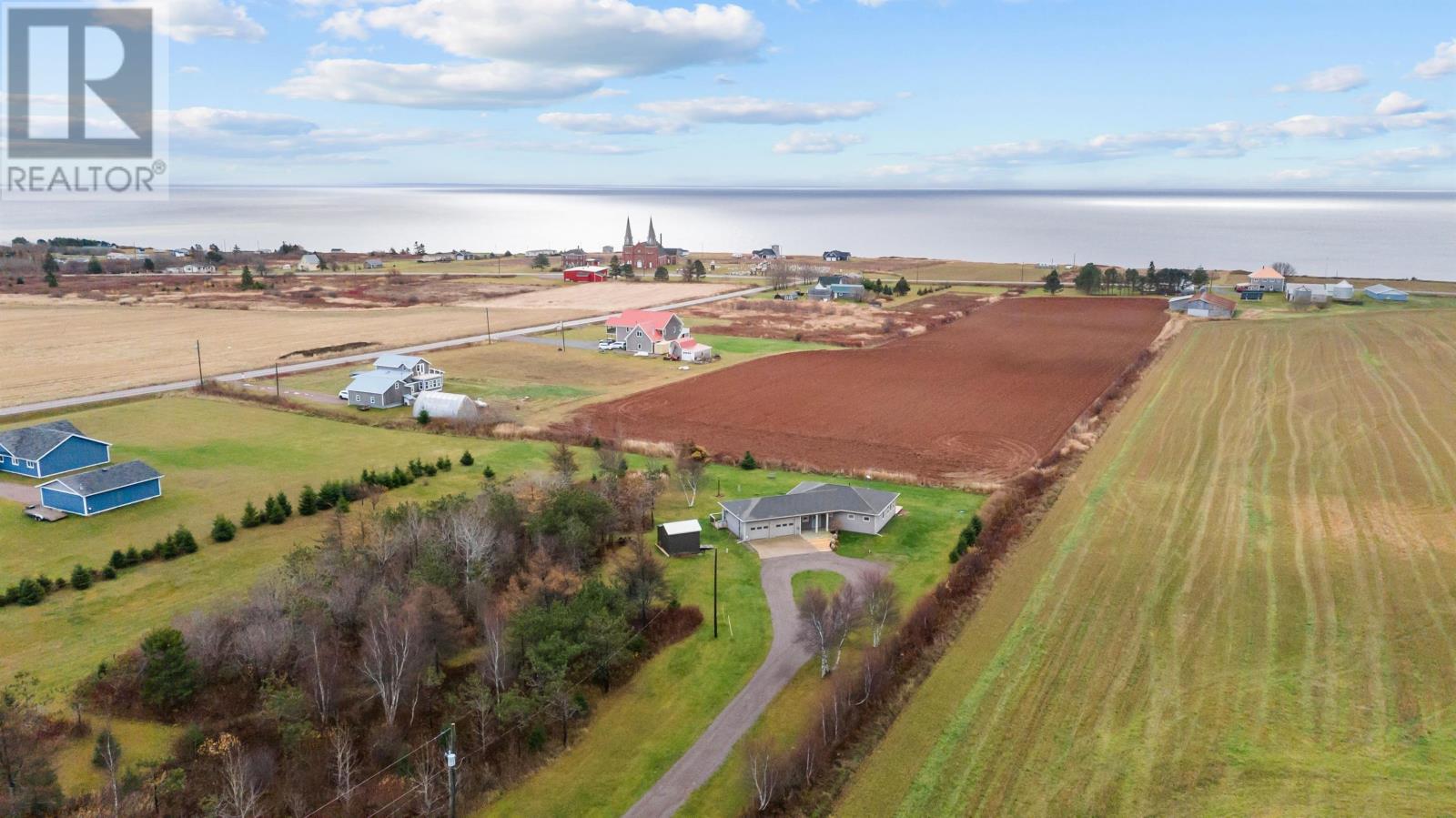 607 Cannontown Road, Mont Carmel, Prince Edward Island  C0B 2E0 - Photo 46 - 202525420