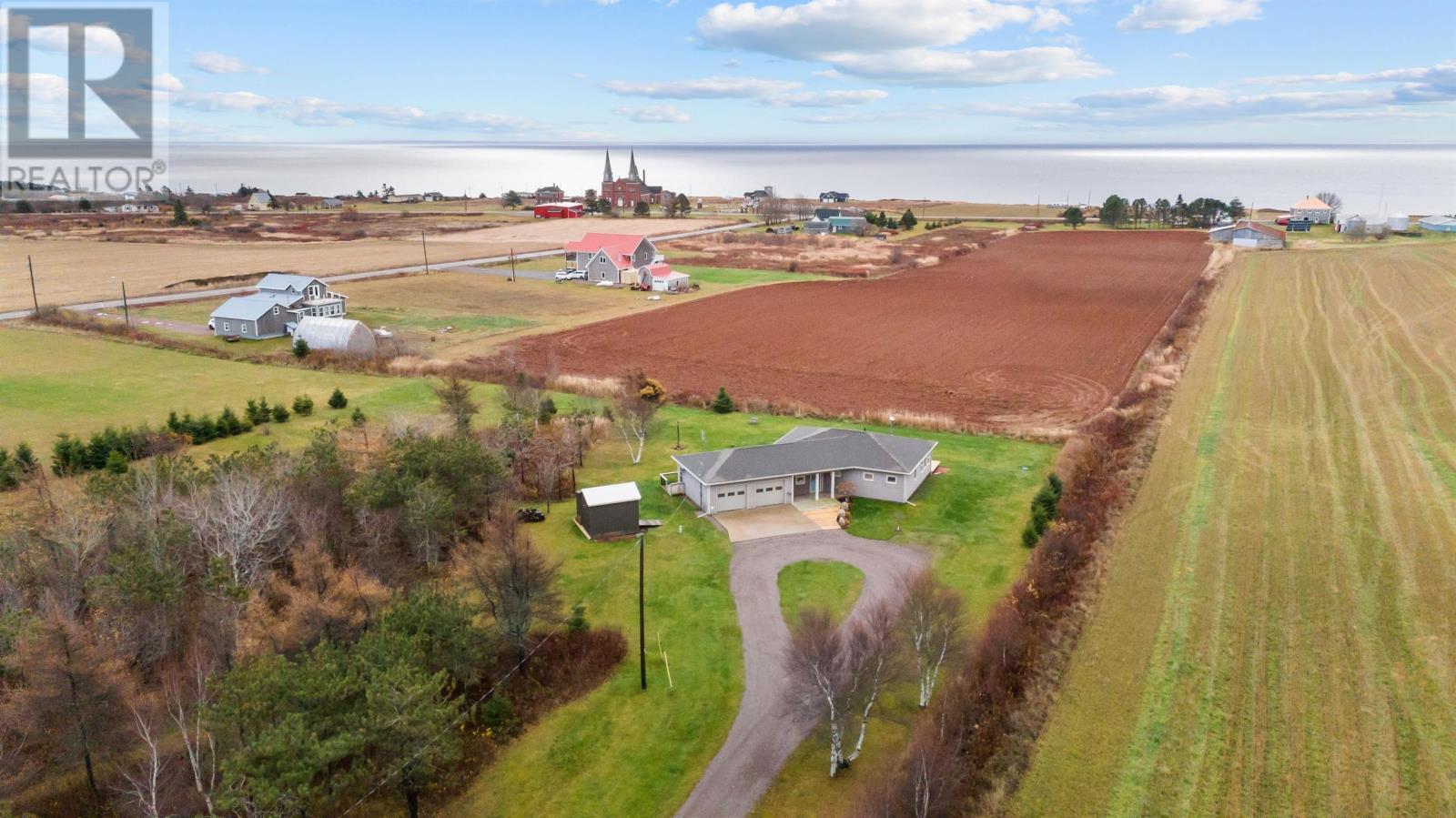 607 Cannontown Road, Mont Carmel, Prince Edward Island  C0B 2E0 - Photo 47 - 202525420