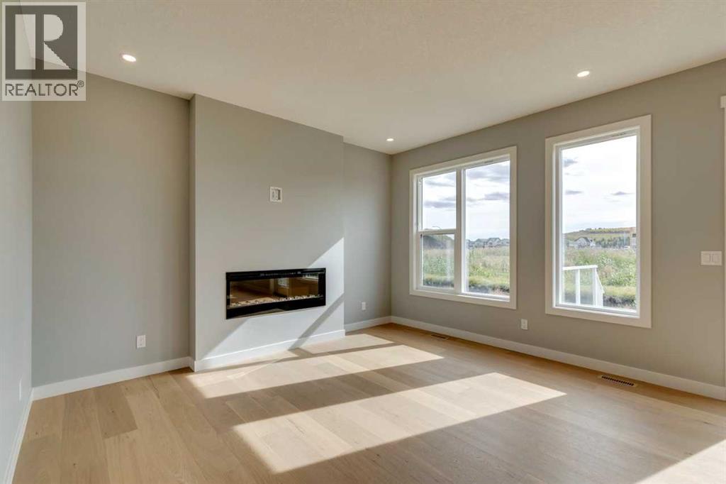 23 Creekstone Green Sw, Calgary, Alberta  T2X 5W4 - Photo 11 - A2216897