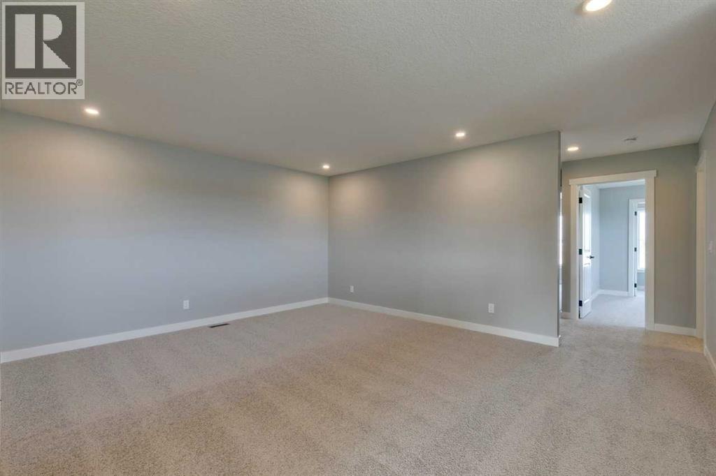 23 Creekstone Green Sw, Calgary, Alberta  T2X 5W4 - Photo 26 - A2216897
