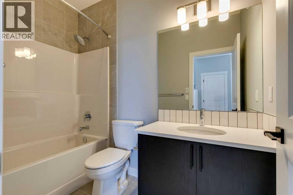 23 Creekstone Green Sw, Calgary, Alberta  T2X 5W4 - Photo 33 - A2216897