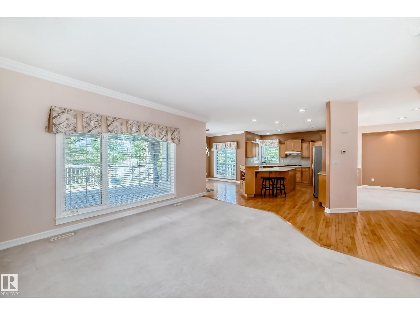 Property at 318 DARLINGTON CR NW image 5