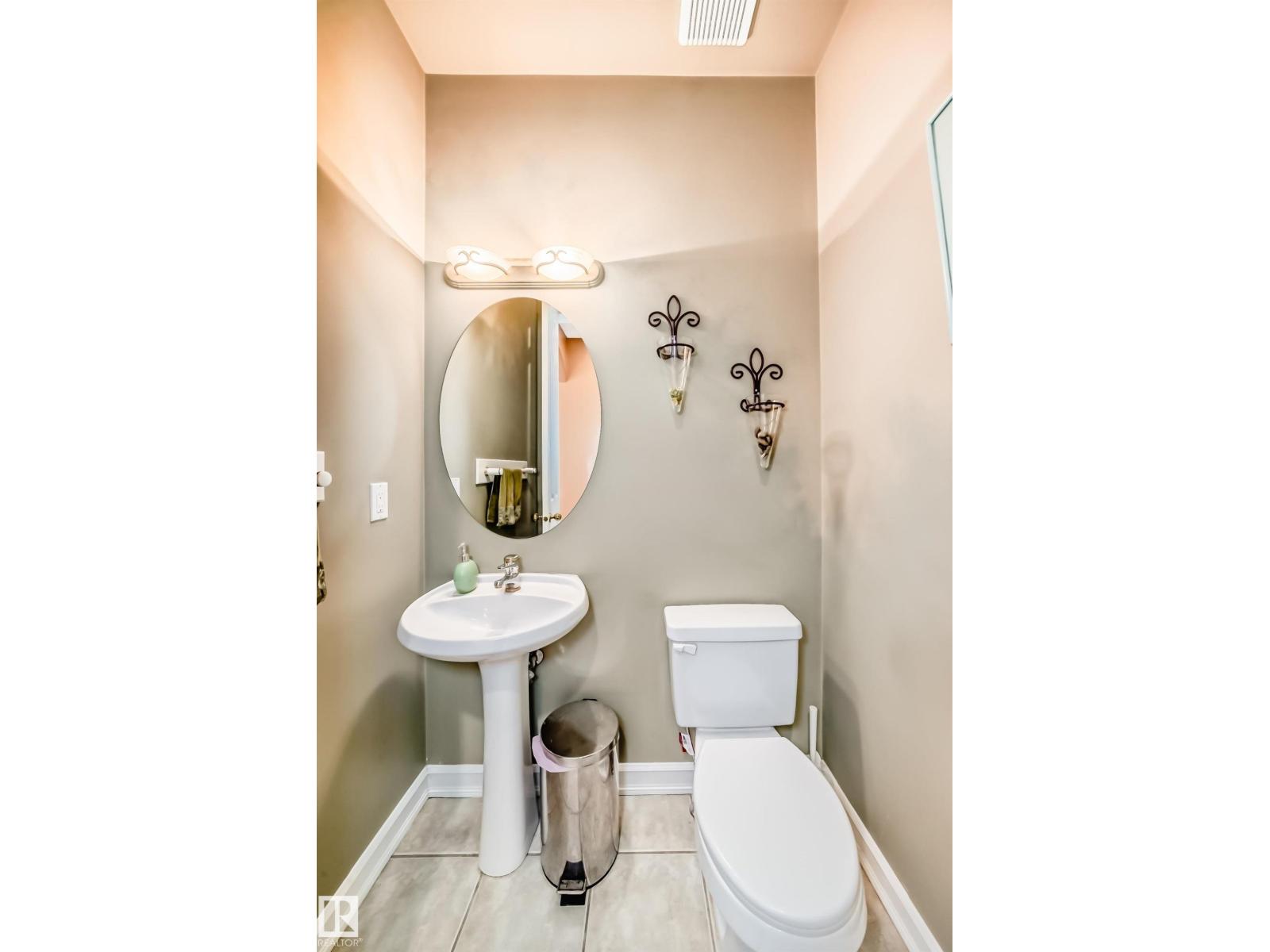 318 Darlington Cr Nw, Edmonton, Alberta  T6M 2R9 - Photo 24 - E4443822