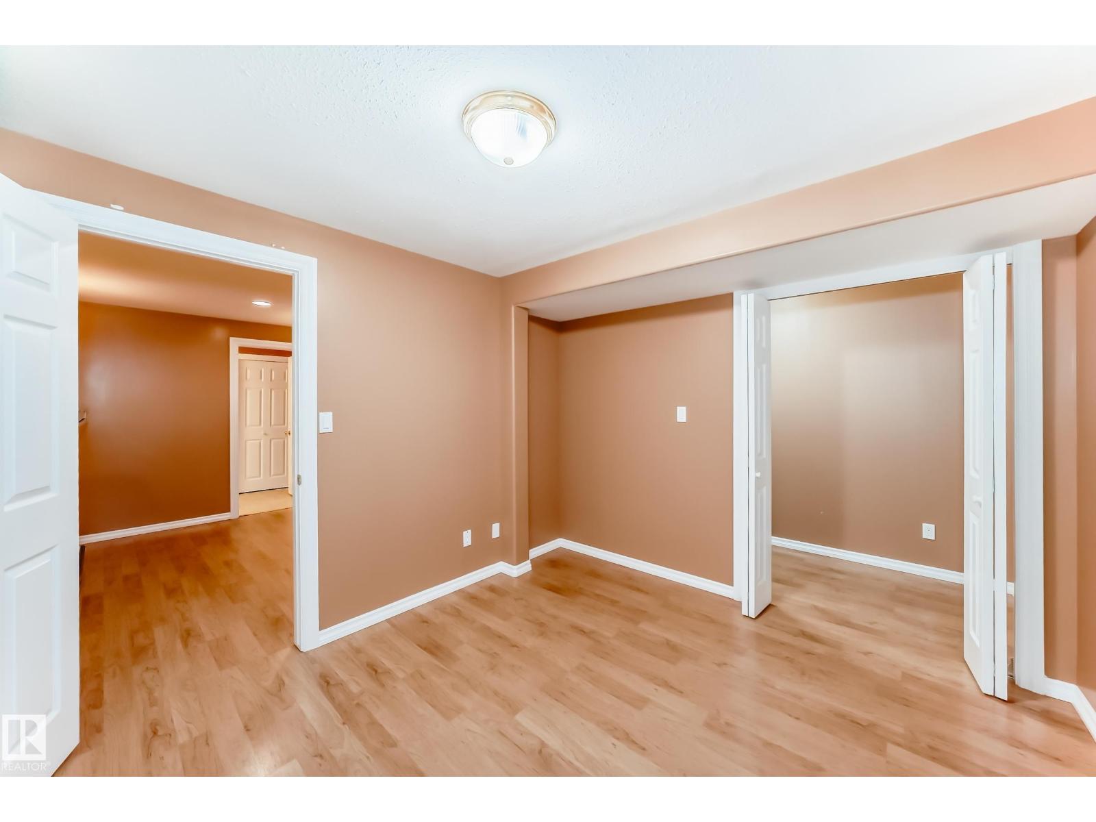 318 Darlington Cr Nw, Edmonton, Alberta  T6M 2R9 - Photo 45 - E4443822