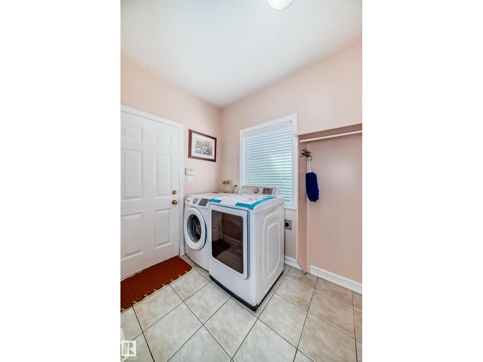 318 Darlington Cr Nw, Edmonton, Alberta  T6M 2R9 - Photo 25 - E4443822