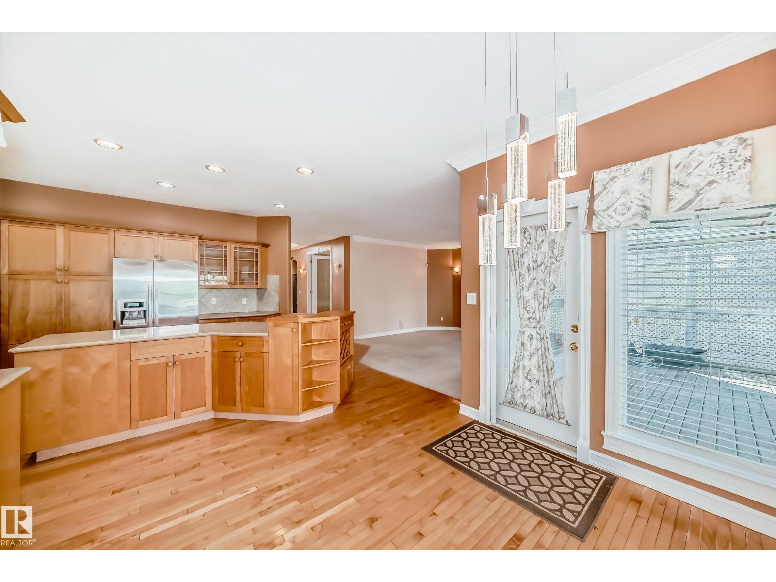 318 Darlington Cr Nw, Edmonton, Alberta  T6M 2R9 - Photo 19 - E4443822