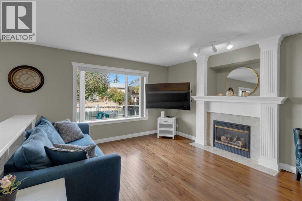 99 Macewan Park Road Nw, Calgary, Alberta  T3K 3G9 - Photo 2 - A2262790