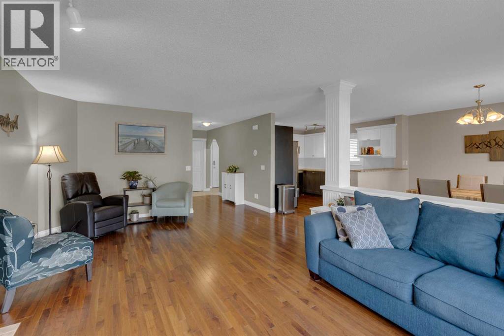99 Macewan Park Road Nw, Calgary, Alberta  T3K 3G9 - Photo 5 - A2262790