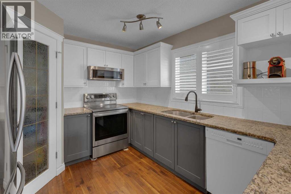 99 Macewan Park Road Nw, Calgary, Alberta  T3K 3G9 - Photo 3 - A2262790