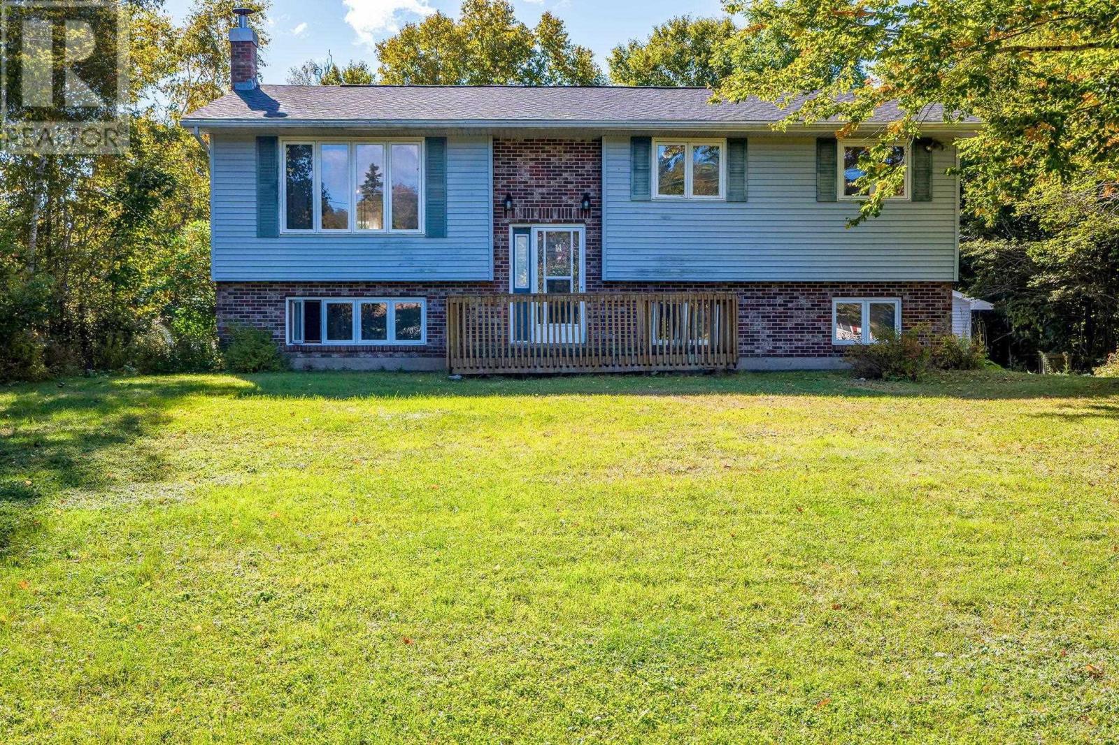 14 Brian Andrew Street, Lake Echo, Nova Scotia  B3E 1M4 - Photo 3 - 202525192