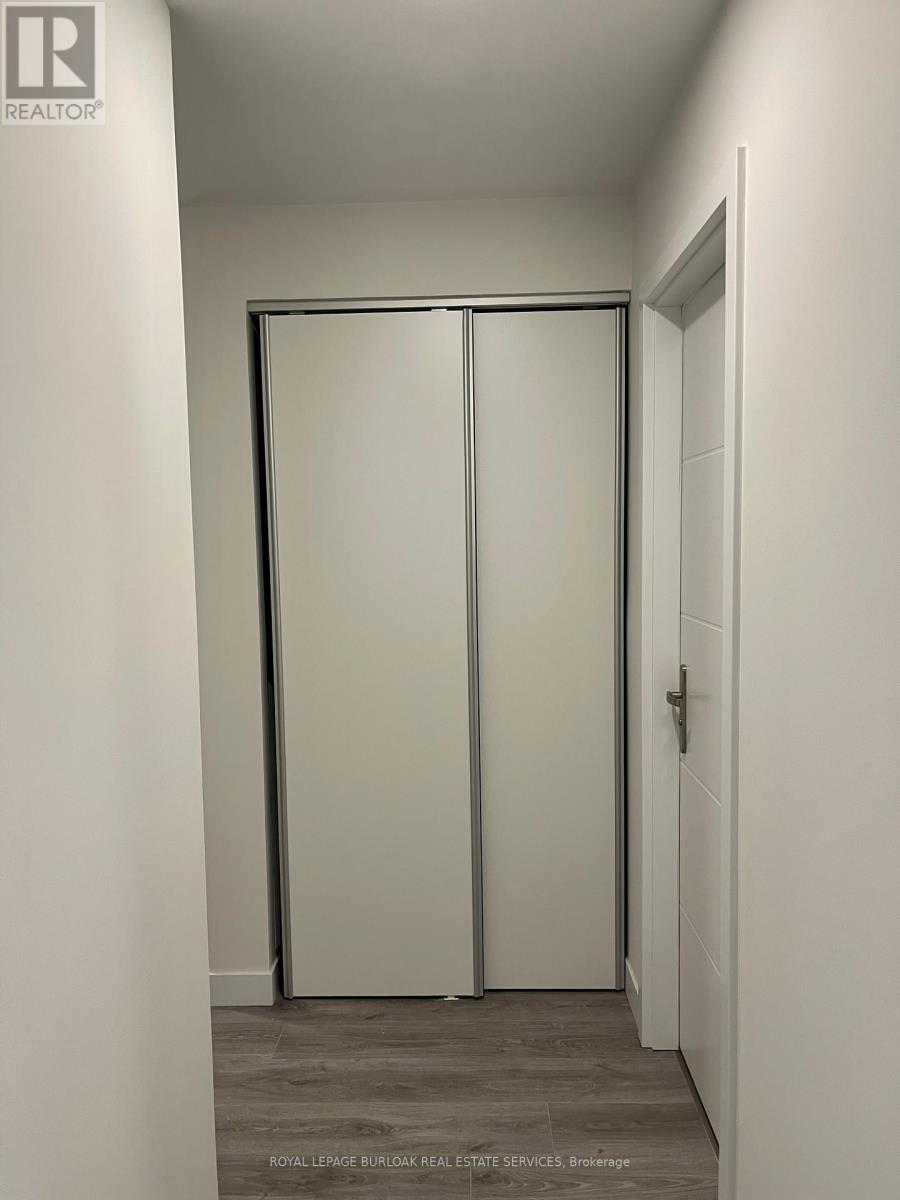 3902 - 60 Frederick Street, Kitchener, Ontario  N2H 2L7 - Photo 11 - X12451537