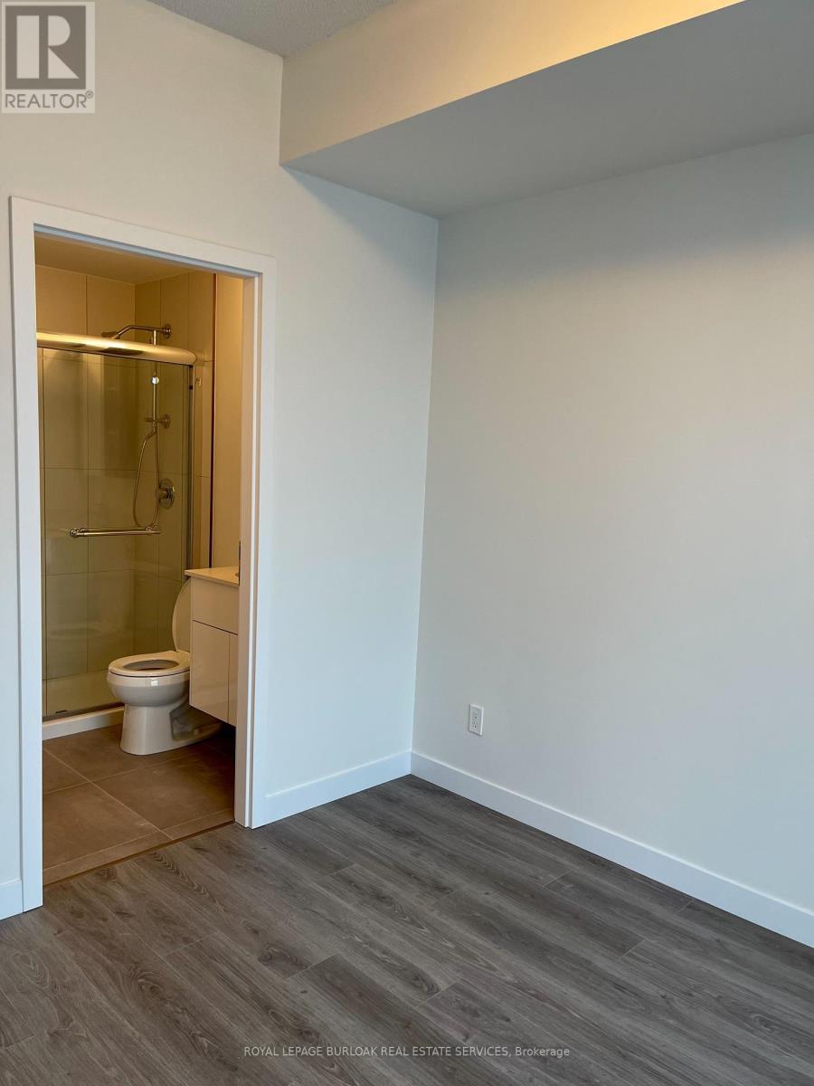 3902 - 60 Frederick Street, Kitchener, Ontario  N2H 2L7 - Photo 3 - X12451537