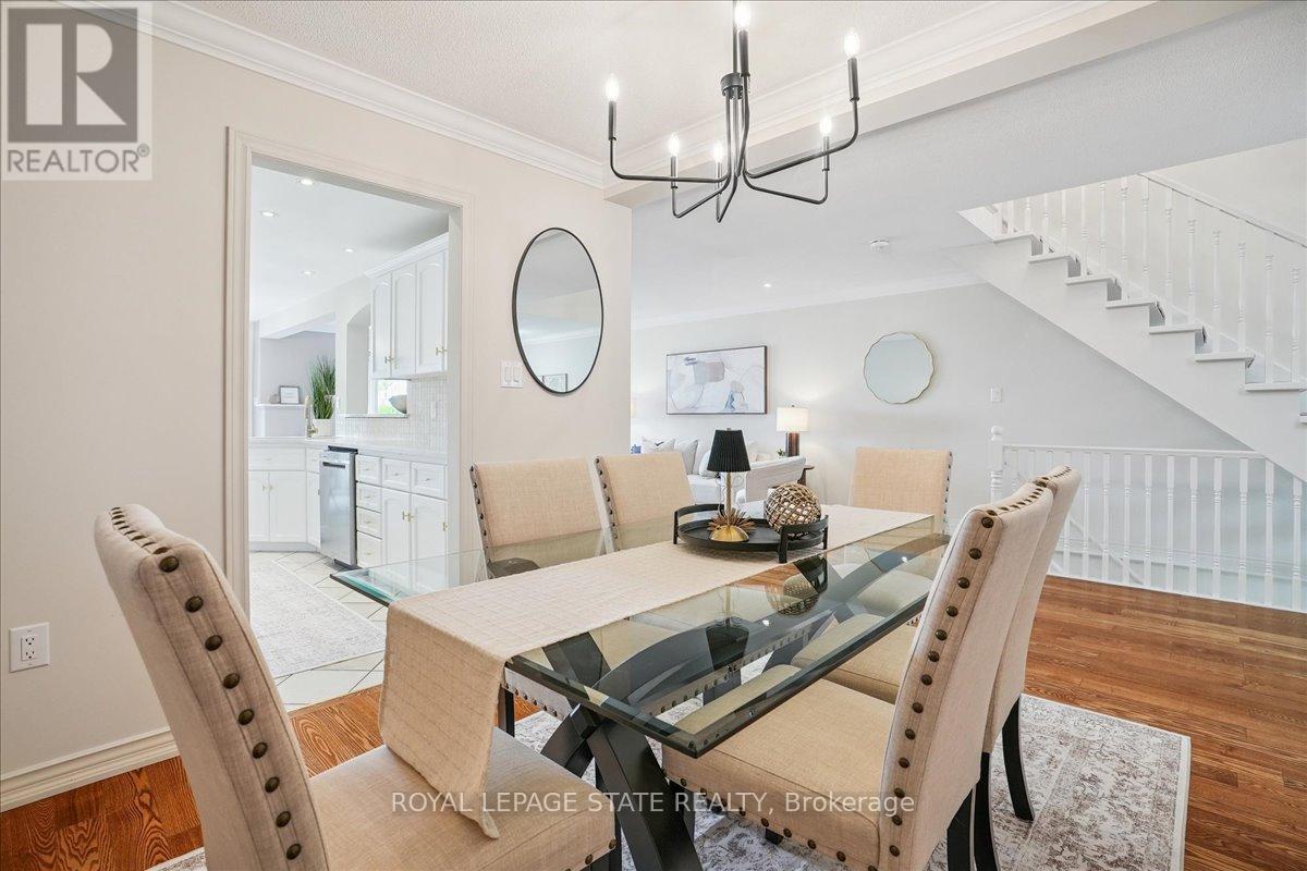 55 Edgewater Drive, Hamilton (Stoney Creek), Ontario  L8E 4Z2 - Photo 6 - X12451552