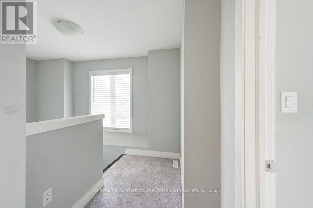 62 - 745 Chelton Road, London South, Ontario  N6M 0J1 - Photo 31 - X12451565