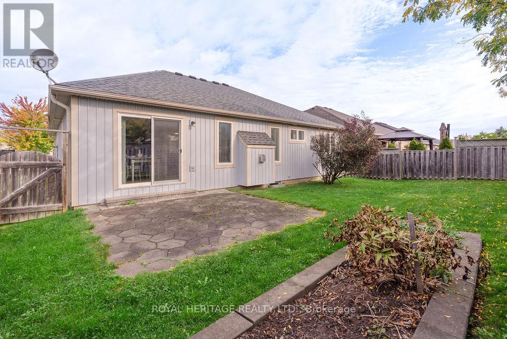 19 Thrushwood Trail, Kawartha Lakes, Ontario  K9V 0B1 - Photo 29 - X12451577