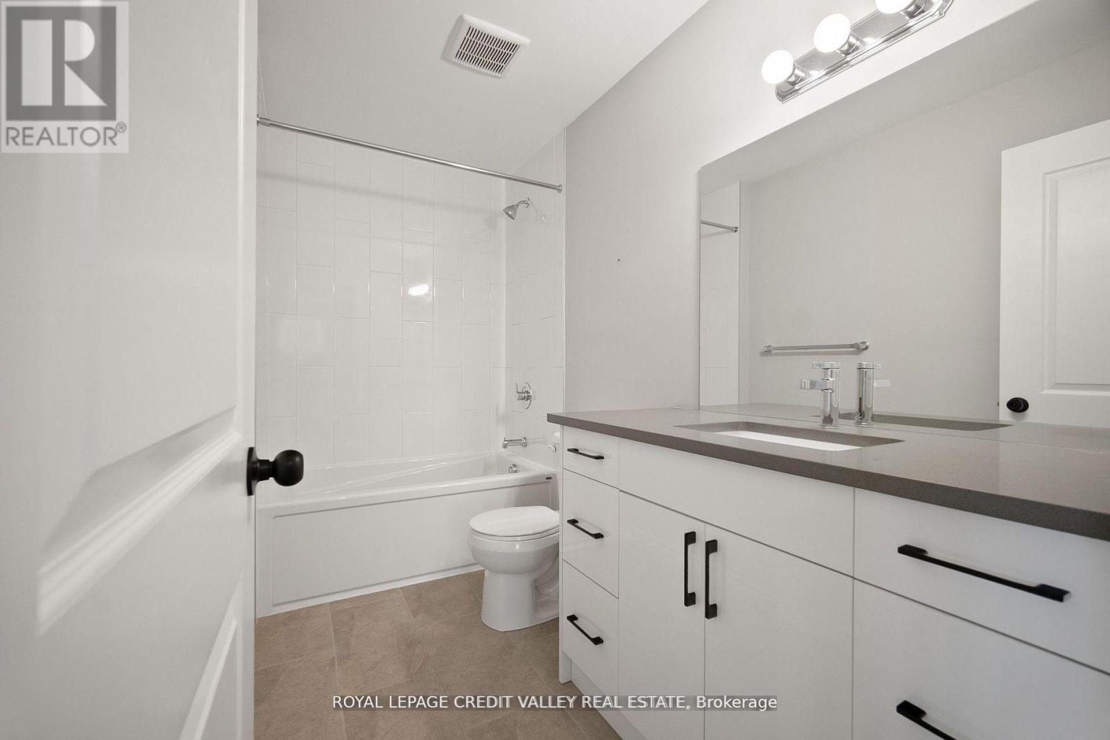 198 Middleton Avenue, London South, Ontario  N6L 0E9 - Photo 20 - X12451592
