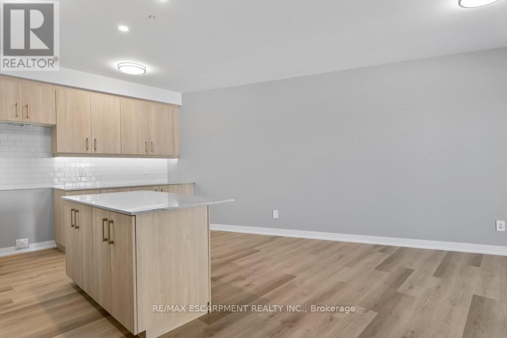 408 - 5002 King Street, Lincoln, Ontario  L3J 2J5 - Photo 20 - X12451617