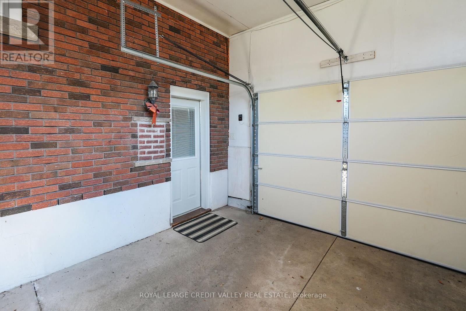 Bsmt - 7139 Warden Avenue, Niagara Falls, Ontario  L2G 5P7 - Photo 10 - X12451629