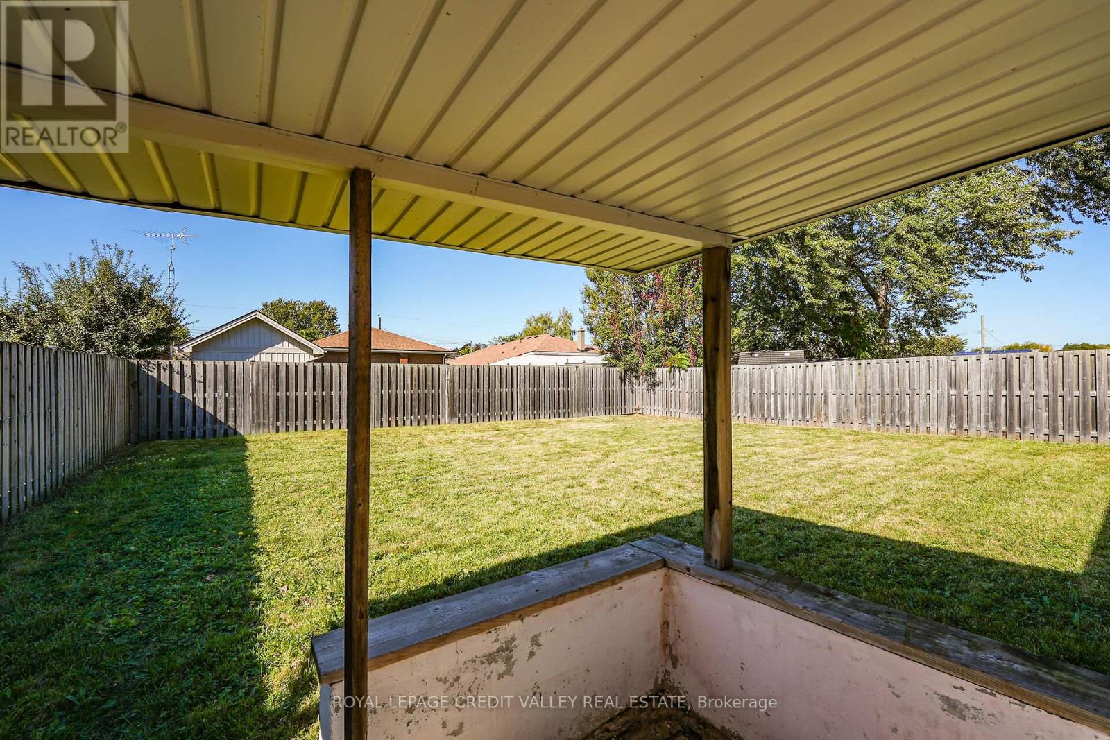 Bsmt - 7139 Warden Avenue, Niagara Falls, Ontario  L2G 5P7 - Photo 9 - X12451629