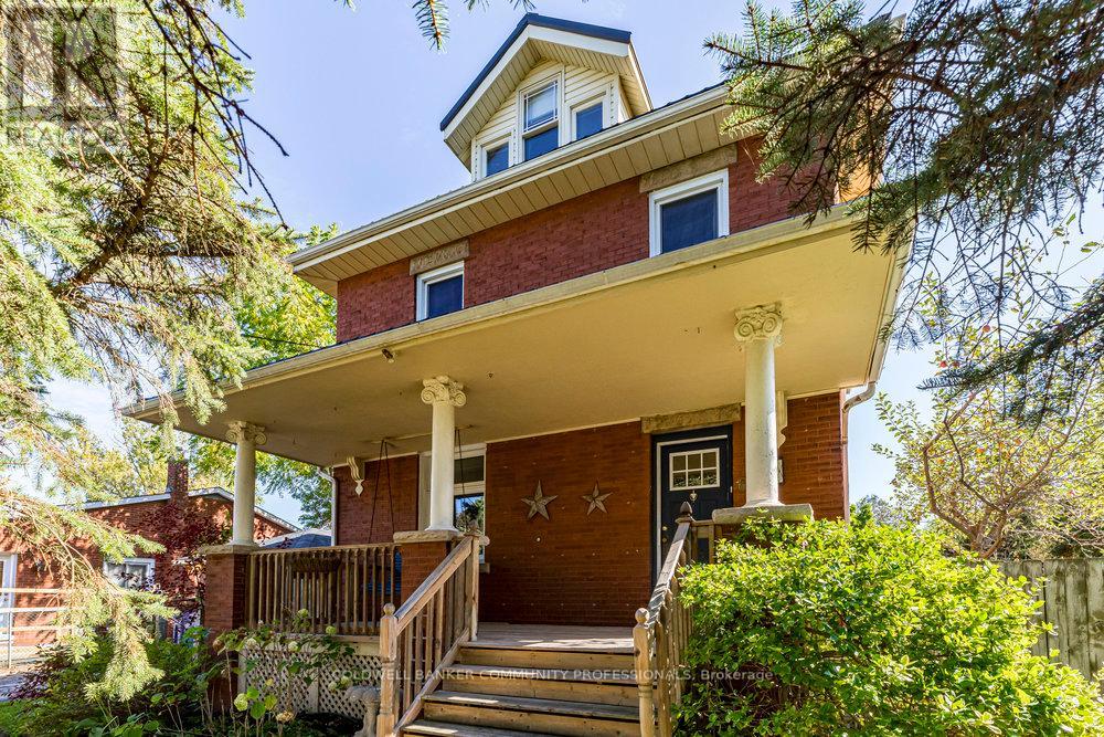 627 ERAMOSA ROAD, Guelph, Ontario