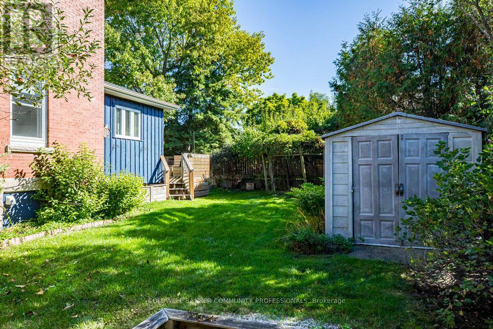 627 Eramosa Road, Guelph, Ontario  N1E 2N7 - Photo 42 - X12451644