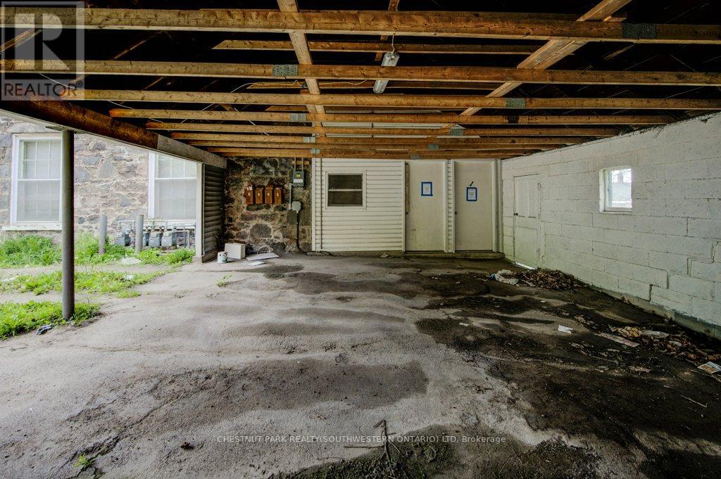 245 Ainslie Street S, Cambridge, Ontario  N1R 3L2 - Photo 6 - X12451645