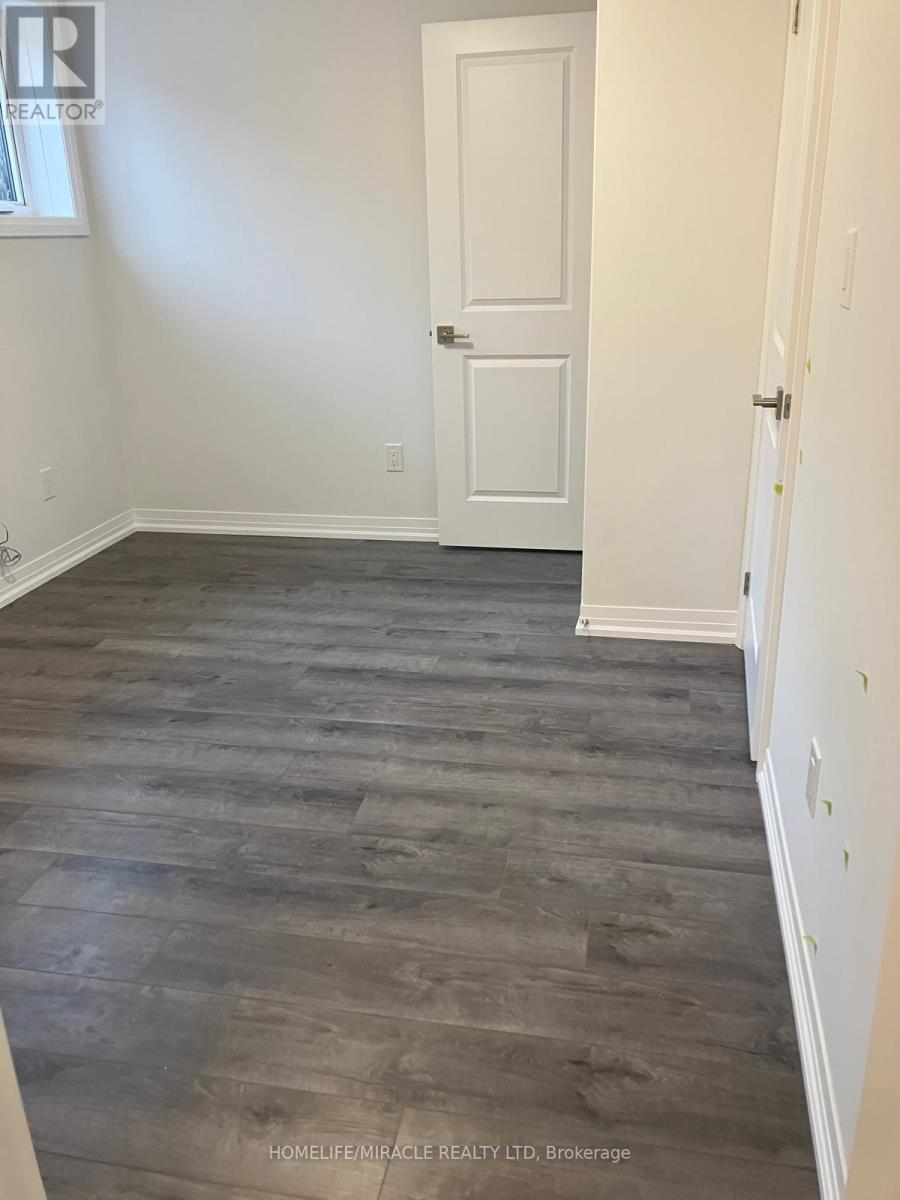 103 - 6705 Cropp Street, Niagara Falls, Ontario  L2E 0C1 - Photo 6 - X12451647