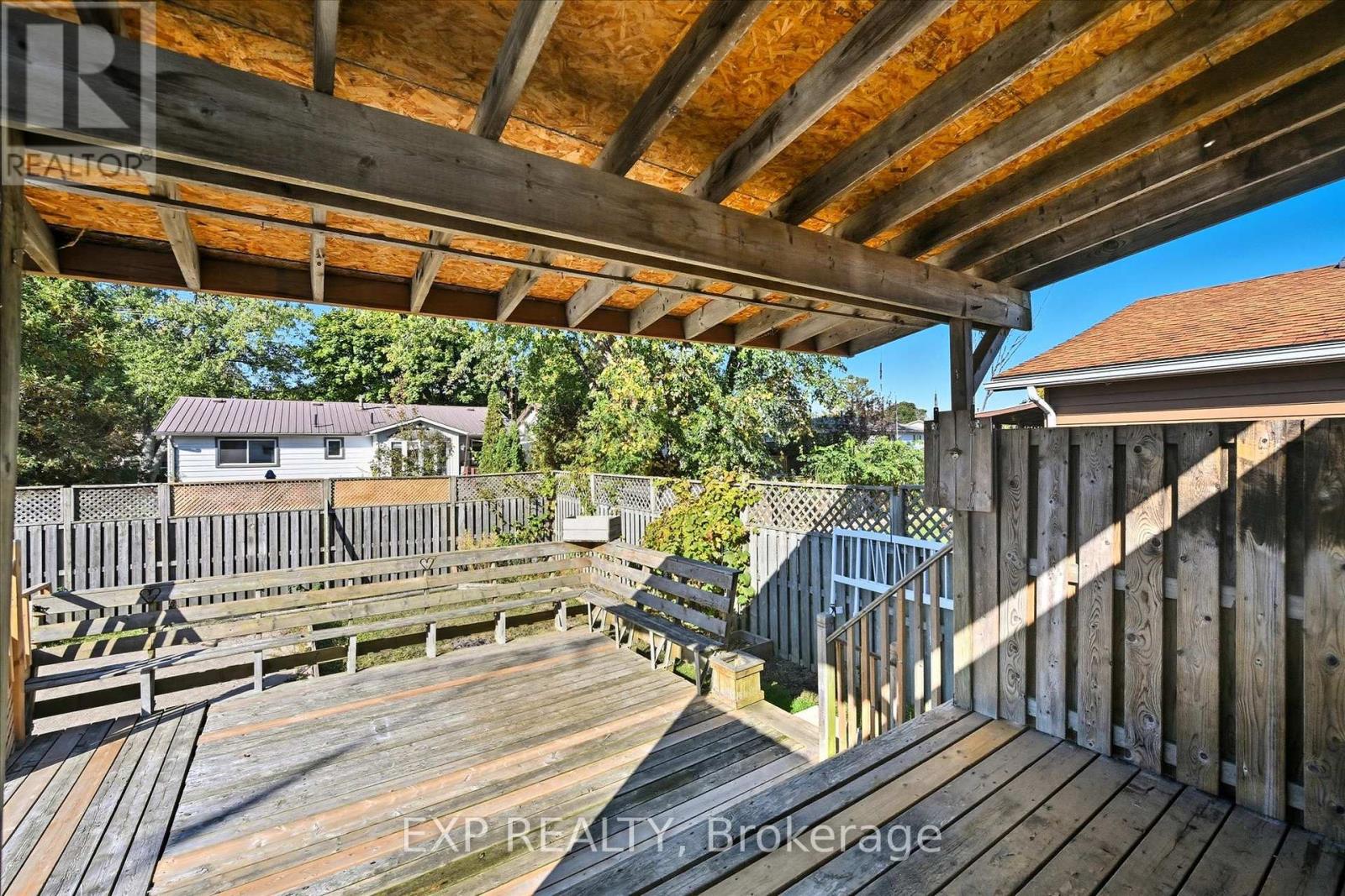 19 Aaron Drive, Norfolk, Ontario  N0A 1N4 - Photo 34 - X12451698
