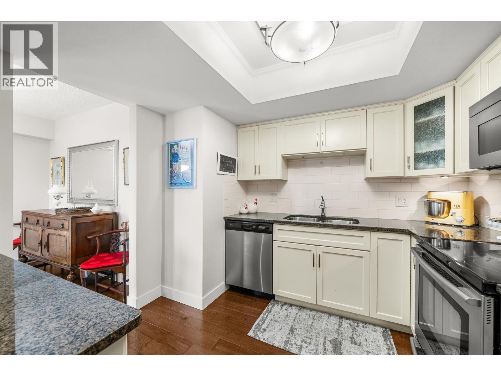 404 71 Jamieson Court, New Westminster, British Columbia  V3L 5R4 - Photo 13 - R3055818