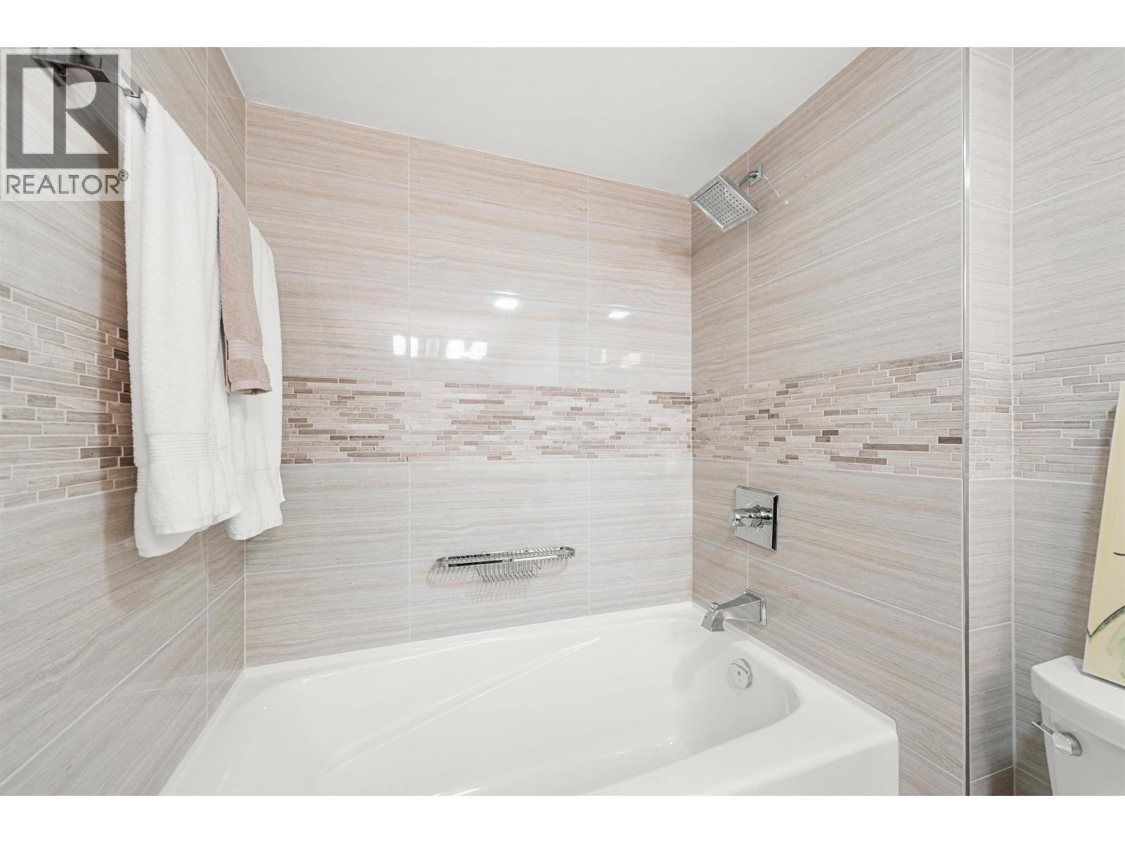 404 71 Jamieson Court, New Westminster, British Columbia  V3L 5R4 - Photo 21 - R3055818