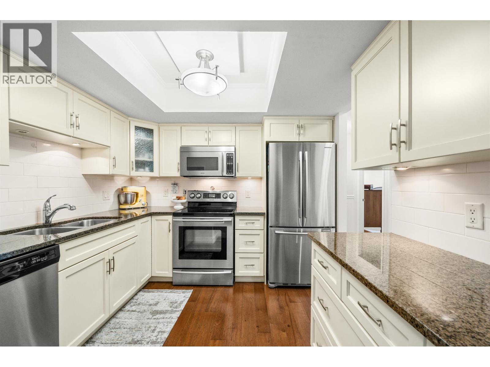 404 71 Jamieson Court, New Westminster, British Columbia  V3L 5R4 - Photo 11 - R3055818