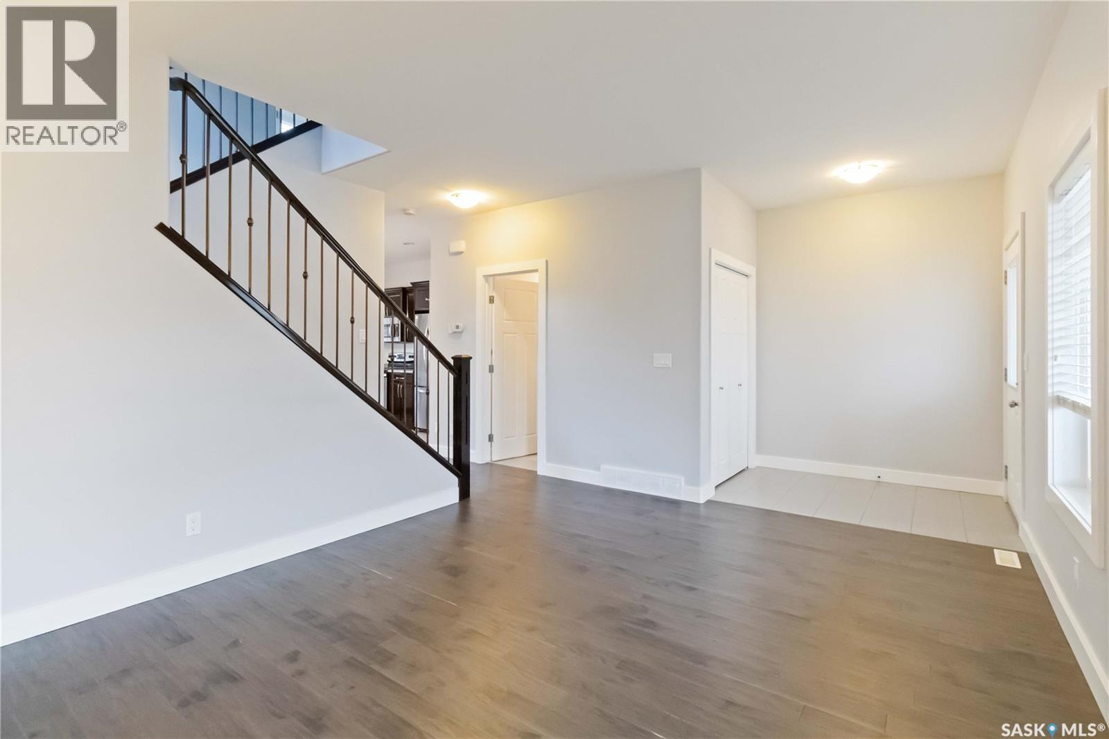 426 Veltkamp Crescent, Saskatoon, Saskatchewan  S7T 0S2 - Photo 11 - SK020395