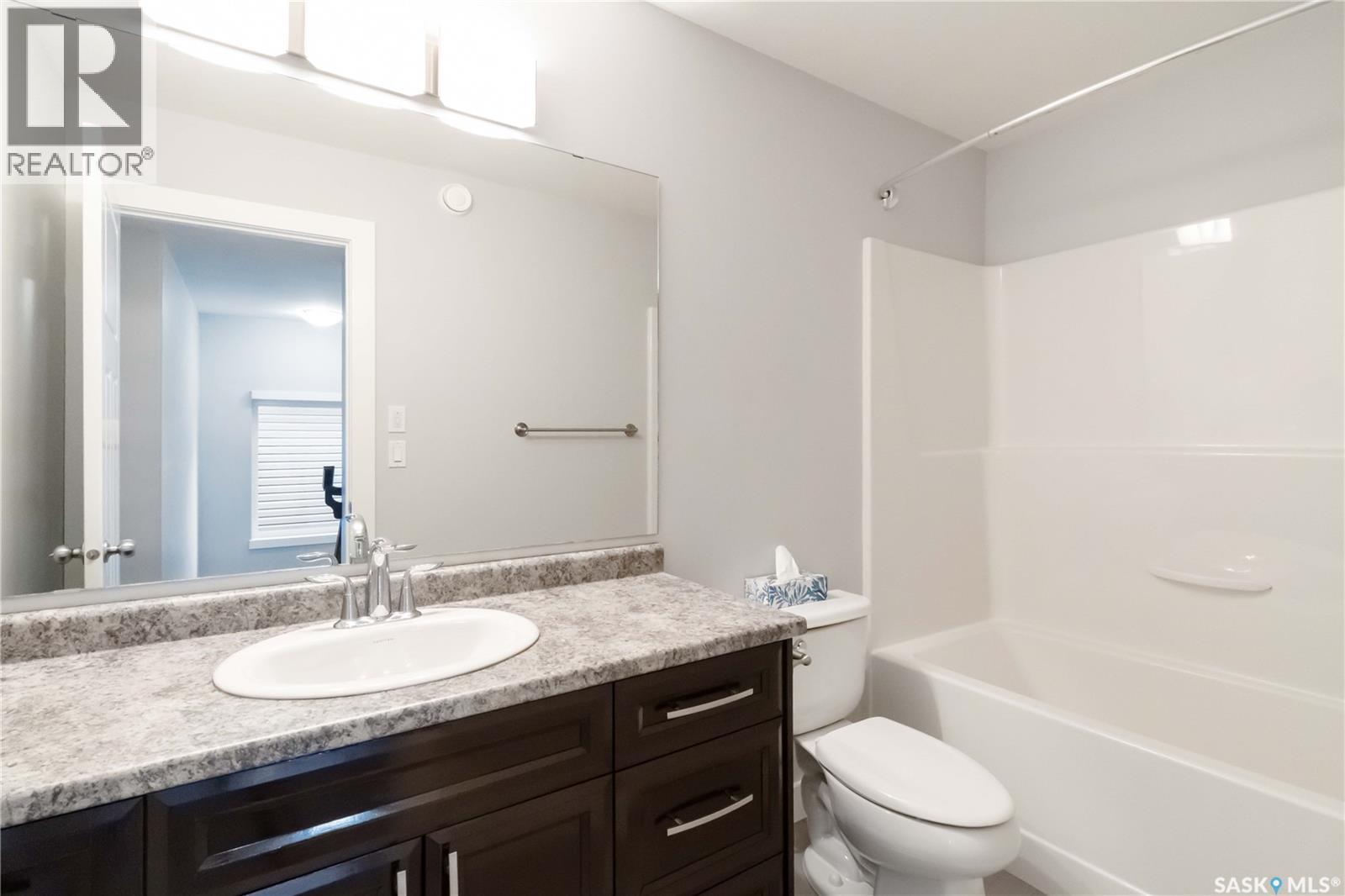 426 Veltkamp Crescent, Saskatoon, Saskatchewan  S7T 0S2 - Photo 16 - SK020395