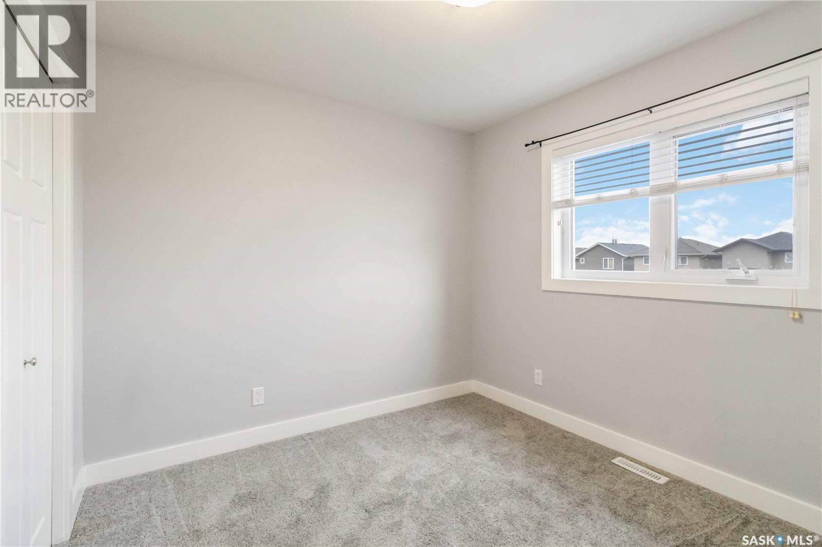 426 Veltkamp Crescent, Saskatoon, Saskatchewan  S7T 0S2 - Photo 18 - SK020395