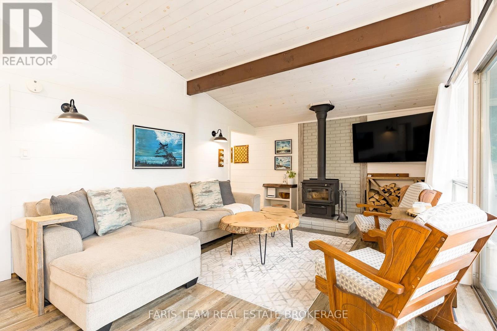 1292 Tiny Beaches Road N, Tiny, Ontario  L9M 0H3 - Photo 15 - S12434947