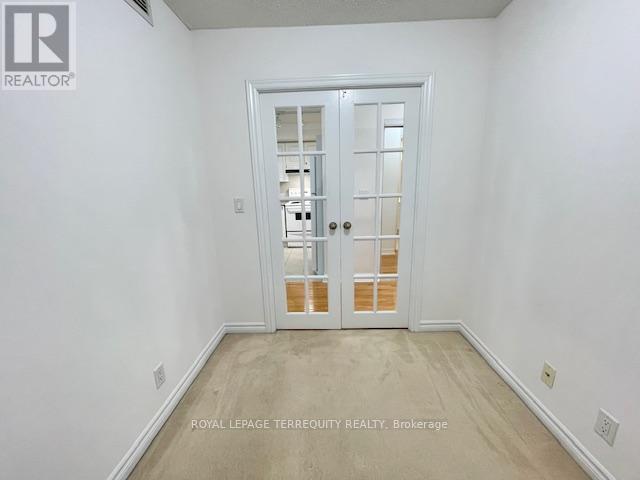 1104 - 1 Elm Drive W, Mississauga, Ontario  L5B 4M1 - Photo 19 - W12451515