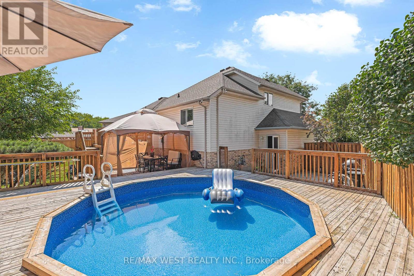 3462 Treeline Court, Windsor, Ontario  N8R 2K3 - Photo 33 - X12445662