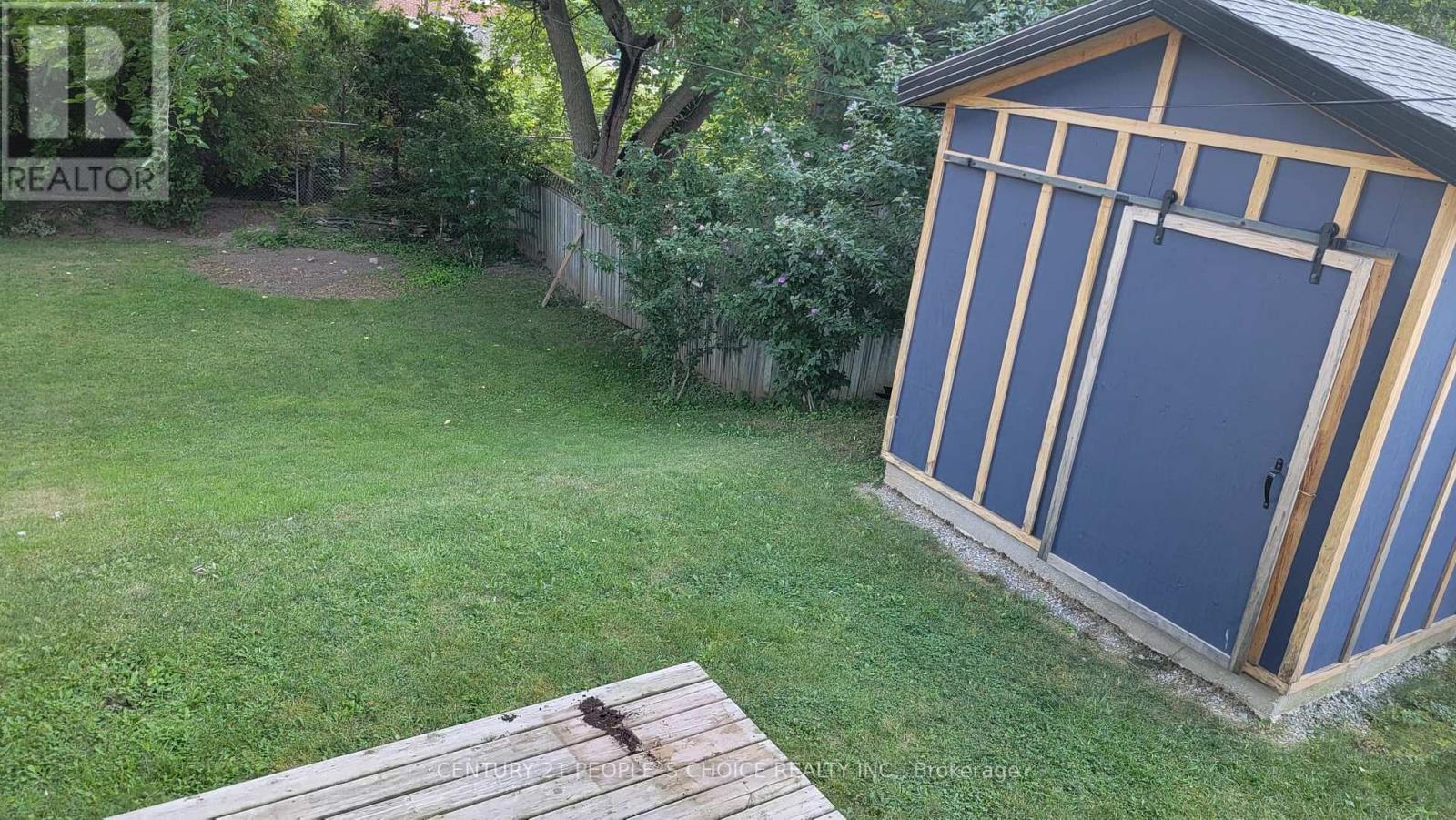 1402 Fisher Avenue, Burlington, Ontario  L7P 2L6 - Photo 31 - W12450602