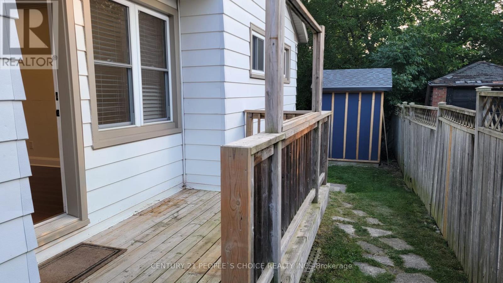 1402 Fisher Avenue, Burlington, Ontario  L7P 2L6 - Photo 28 - W12450602