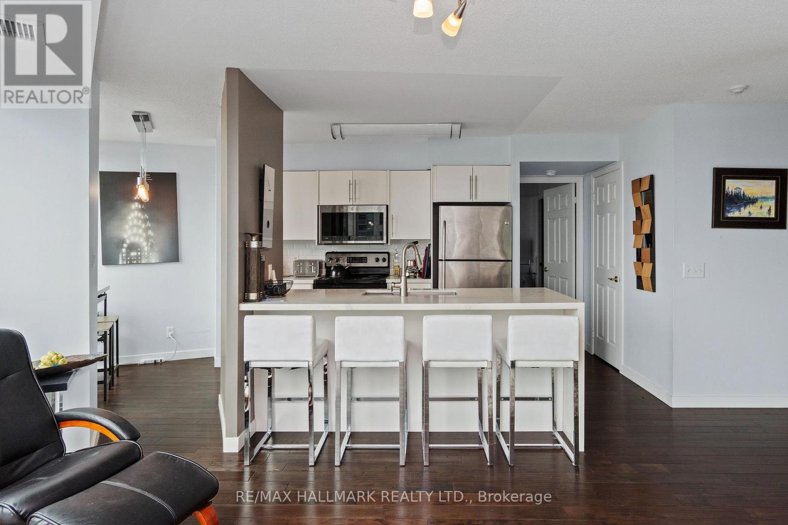 3211 - 30 Grand Trunk Crescent, Toronto, Ontario  M5J 3A4 - Photo 12 - C12413098