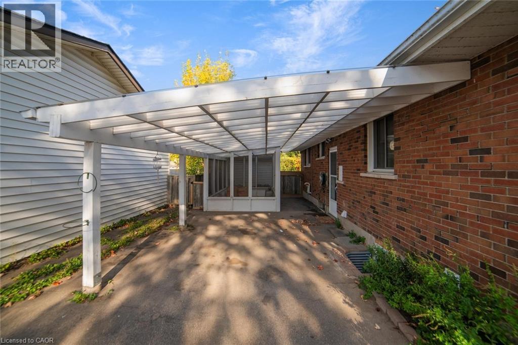 1676 Holley Crescent, Cambridge, Ontario  N3H 2S5 - Photo 4 - 40777399